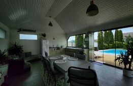 Vila Exclusivistă , 300mp utili si teren de 1300mp, Sântana de Mureș