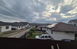 Casa de vanzare stil mediteranean, Nazna