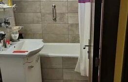 Apartament de vanzare, cu 3 camere, 75 mp, zona Dâmbu Pietros