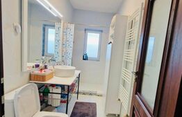 Apartament elegant, de vanzare, cu 4 camere, zona Unirii