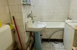 Apartament de vanzare, cu 3 camere, zona Tudor