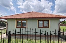 Casa moderna si eficienta in Podeni