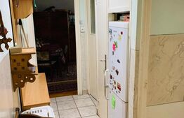 Apartament de vanzare, cu 3 camere, zona 7 Noiembrie