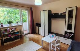 Apartament de vanzare, cu 3 camere, 54 mp, etaj 3, zona Tudor