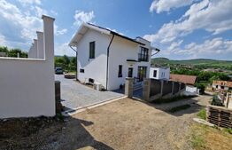 Vila superba in Livezeni, independenta energetic