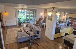 Vila de vanzare in Livezeni cu privelste deosebita, 970mp teren 