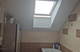 Vila de vanzare in Livezeni cu privelste deosebita, 970mp teren 