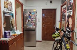 Apartament spațios cu 3 camere, Cornisa 