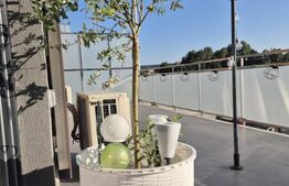 Apartament 2 camere cu terasa 20mp de vanzare in cartier Maurer 