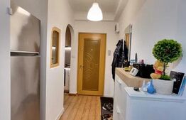 Apartament de închiriat | 2 camere, recent renovat | Zona 7 Noiembrie