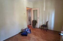 Apartament cu 4 camere, 82 mp, zona Dambu