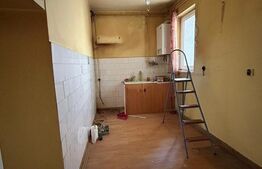 Apartament cu 4 camere, 82 mp, zona Dambu