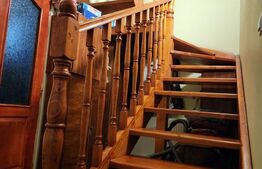 Casă de vânzare – 180 mp utili, teren 300 mp – zona semicentrală, Târgu Mureș