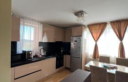 Vand apartament cu 2 camere, et. 1/4, Unirii 