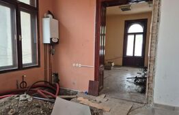 Proprietate cu 10 ari teren de vanzare pe strada Bolyai