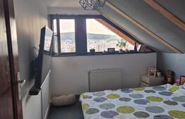 Casa de vacanta  de vanzare, cu vedere panoramica, zona Tudor