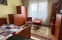 Apartament de vanzare, cu 3 camere, 70 mp, parcare inclusa, zona Mureseni
