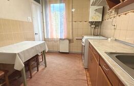Apartament de vanzare, cu 3 camere, 70 mp, parcare inclusa, zona Mureseni