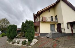 Casă individuală de vânzare în Nazna – 2200 mp teren, 300 mp utili