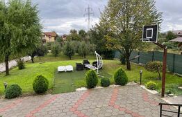 Casă individuală de vânzare în Nazna – 2200 mp teren, 300 mp utili