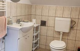 Casă de locuit cu spațiu comercial – venit pasiv lunar, cu preluare de chiriași