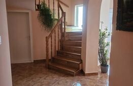 Casă solidă cu teren generos – Voiniceni, 1138 mp, zonă liniștită