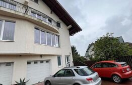 Casă duplex Sângeorgiu de Mureș – 290 mp utili, teren 640 mp