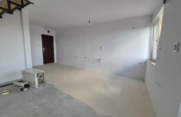 Apartament pe 2 nivele, Sângeorgiu de Mureș, preț excelent! Vânzare ugentă!