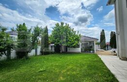 De inchiria Vila Exclusivistă , 300mp utili si teren de 1300mp, Sântana de Mureș