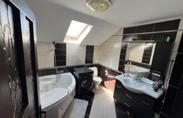 Casă de vanzare, 4 camere, 1760 mp teren cu livadă – Sântana de Mureș