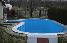 Casa tip Duplex cu piscina, 6 dormitoare in Sancraiu de Mures