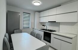 Apartament cu 2 camere, 50 mp, zona Semicentrala