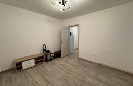 Vand apartament 2 camere, decomandat, Cornisa