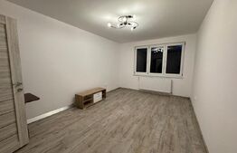 Vand apartament 2 camere, decomandat, Cornisa