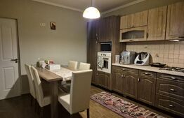 Vila superba de vanzare in Bardesti, 240 mp, 636 mp teren