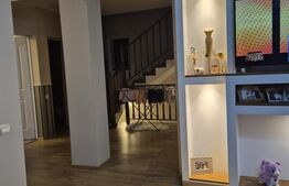 Vila superba de vanzare in Bardesti, 240 mp, 636 mp teren