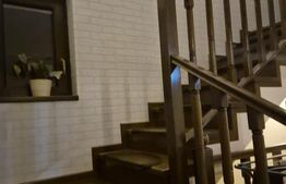 Vila superba de vanzare in Bardesti, 240 mp, 636 mp teren