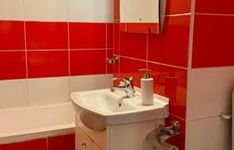 Apartament cu 3 camere, 57 mp, zona Dâmbu