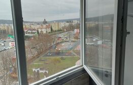 Apartament 3 camere de vânzare-Bulevardul Pandurilor