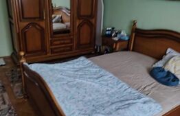 CASA IN CENTRU -REGHIN CU SPATIU COMERCIAL 