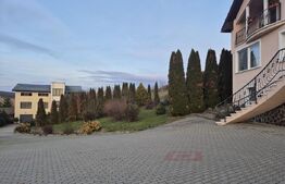 Casa de vanzare in Corunca, ideala pentru 2 familii sau pensiune