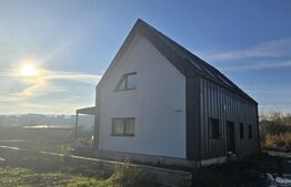 Casa premium stil scandinav de vanzare in Sangiorgiu de Mures