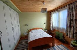 Casa superba cu 15 ari teren situata in Curteni