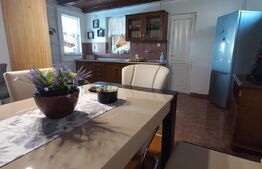 Casa De Vacanta cu vedere la lacul Bezid-OPORTUNITATE 