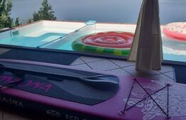 Casa De Vacanta cu vedere la lacul Bezid-OPORTUNITATE 