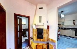 Casa de vanzare, 175 mp, teren 6 ari, zona Unirii