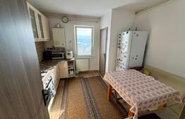 Apartament 3 camere, zonă liniștită – Sângeorgiu de Mureș