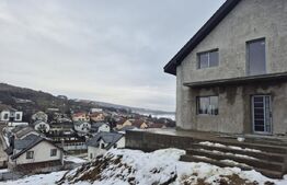 Vila spatioasa cu 3 dormitoare, 515 mp teren, cartierul Rasaritului, Sancrai