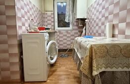 Apartament 3 camere, 60 mp, zona Dambu Pietros