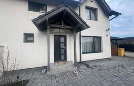 Casă duplex – Weekend Residence, cartier rezidențial liniștit